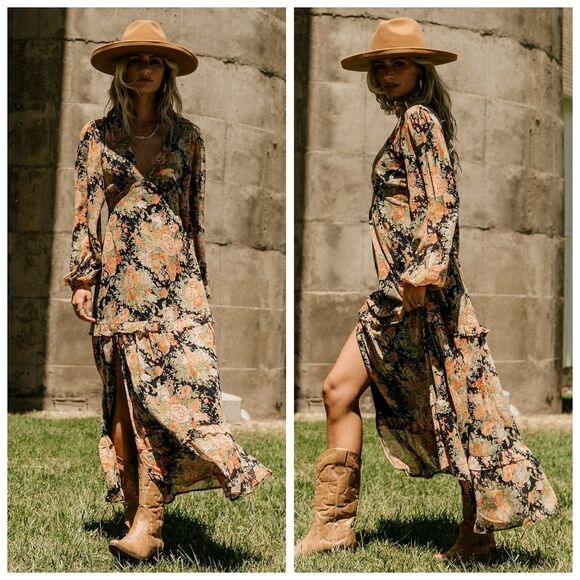 Baltic Born Dresses & Skirts - Baltic Born Bowman Navy Floral Deep V Long Sleeve Maxi Dress